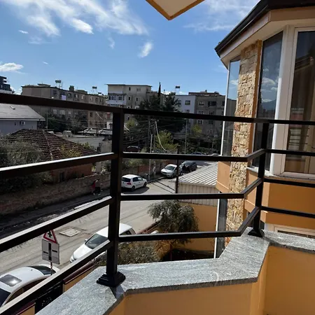 Olivea דירה טיראנה